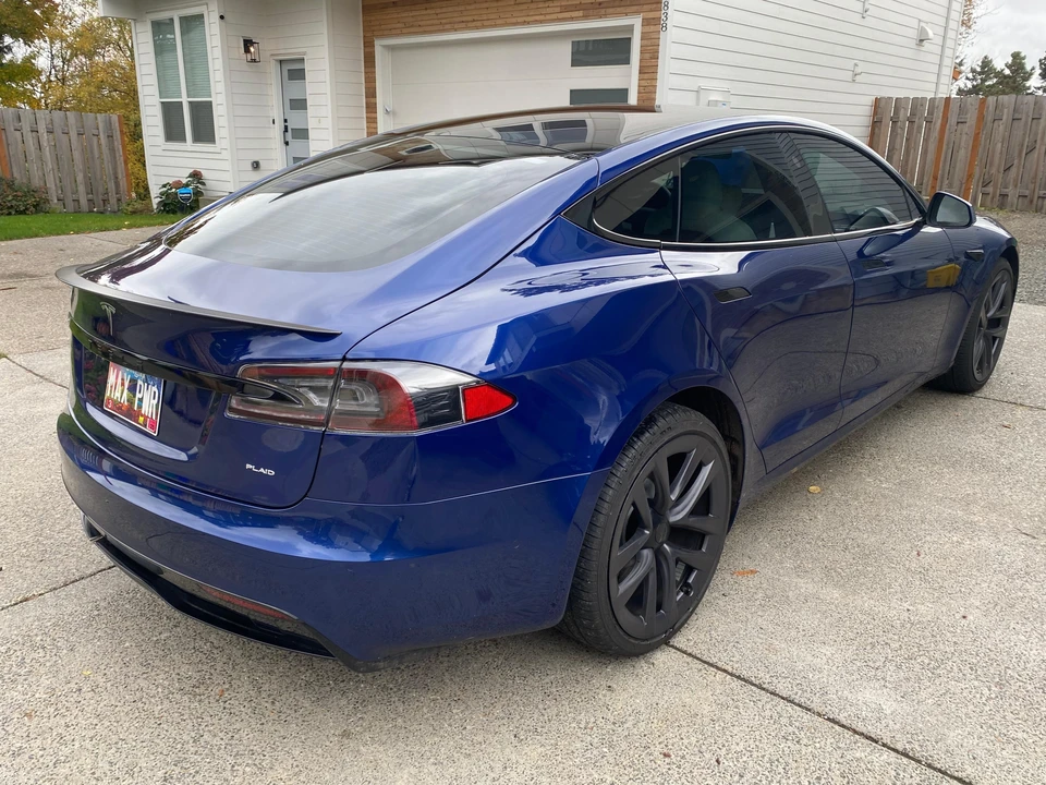 2021 Tesla Model S Plaid - Image 23 of 31