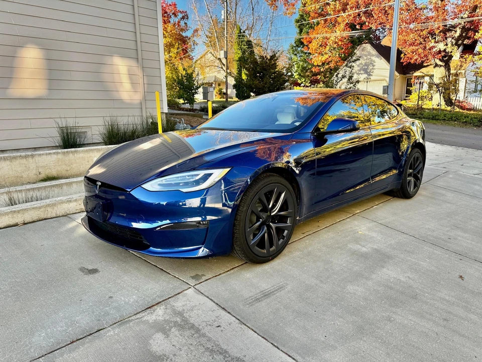 2021 Tesla Model S Plaid - Image 11 of 31