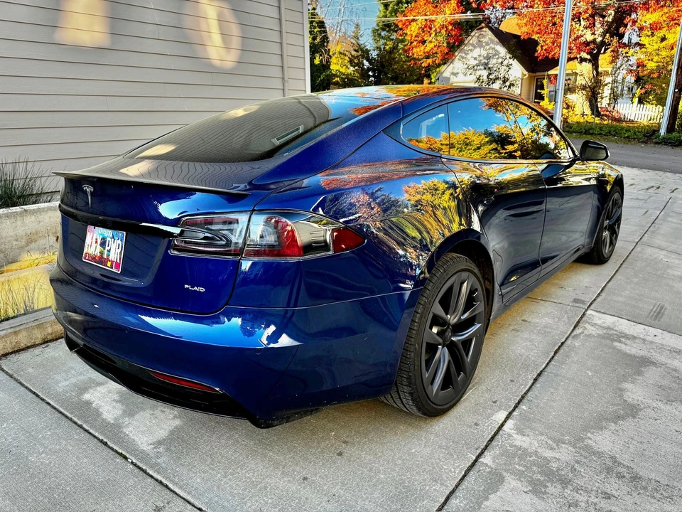 2021 Tesla Model S Plaid - Image 22 of 31