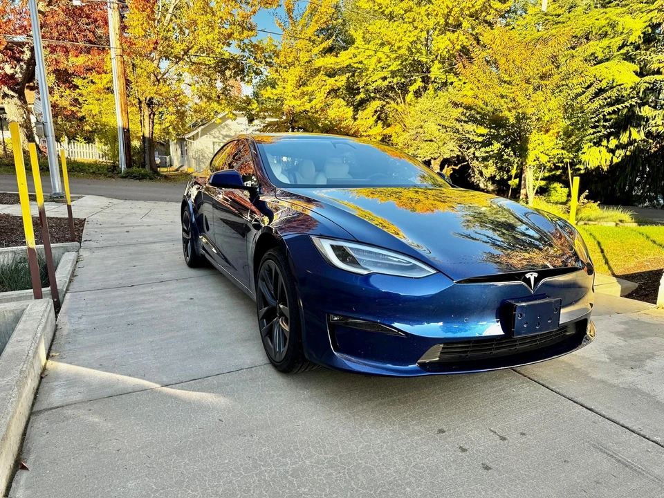 2021 Tesla Model S Plaid - Image 25 of 31