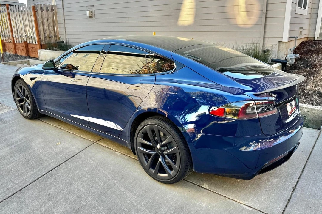 2021 Tesla Model S Plaid - Image 4 of 31