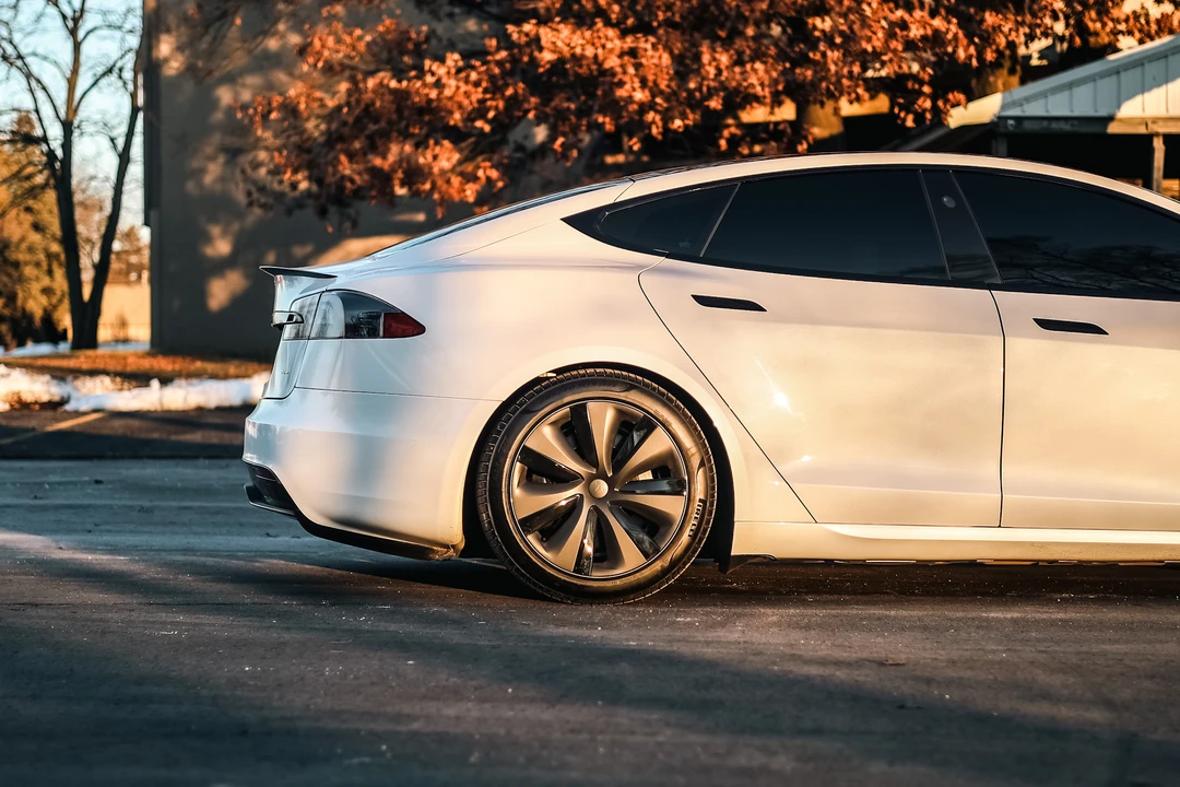 2021 Tesla Model S Plaid - Image 31 of 31