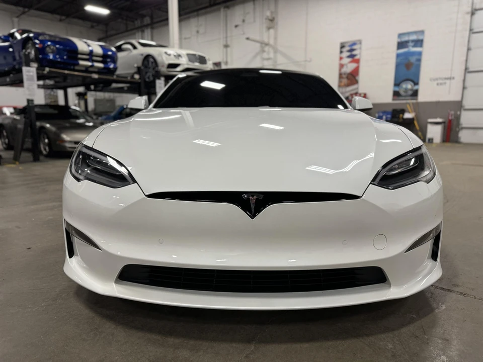 2021 Tesla Model S Plaid - Image 25 of 31