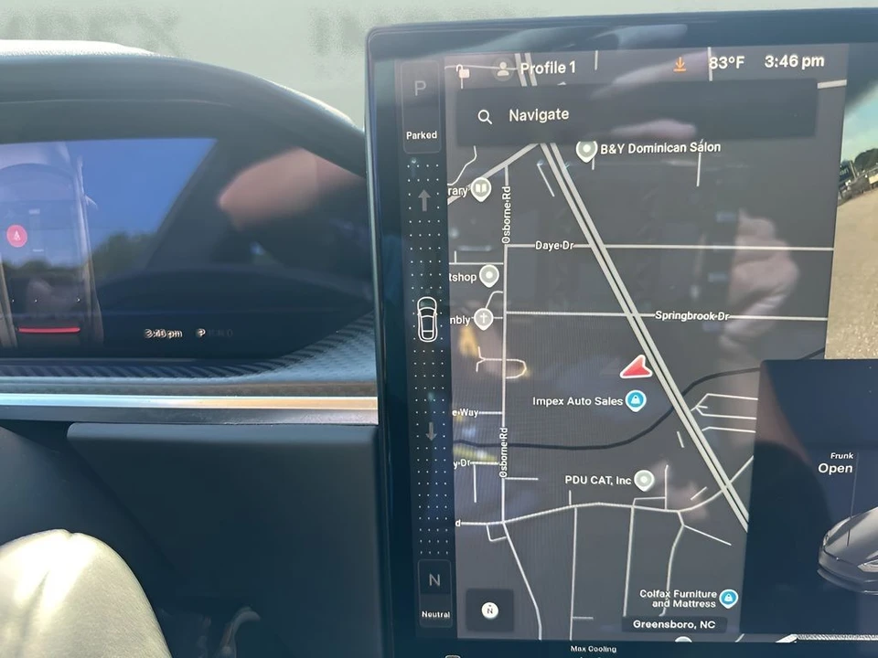 2021 Tesla Model S Plaid - Image 18 of 21