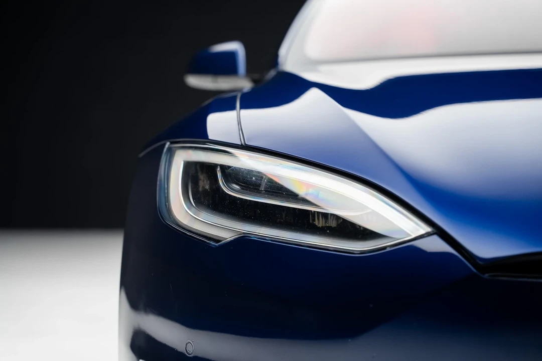 2021 Tesla Model S Plaid - Image 8 of 12