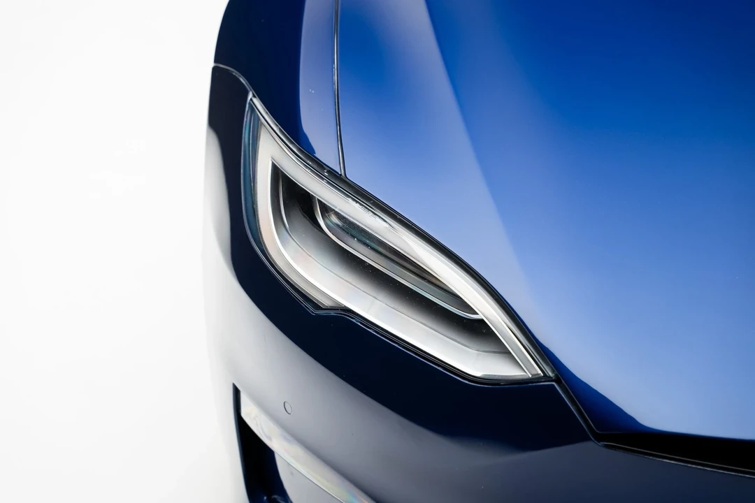 2021 Tesla Model S Plaid - Image 11 of 12