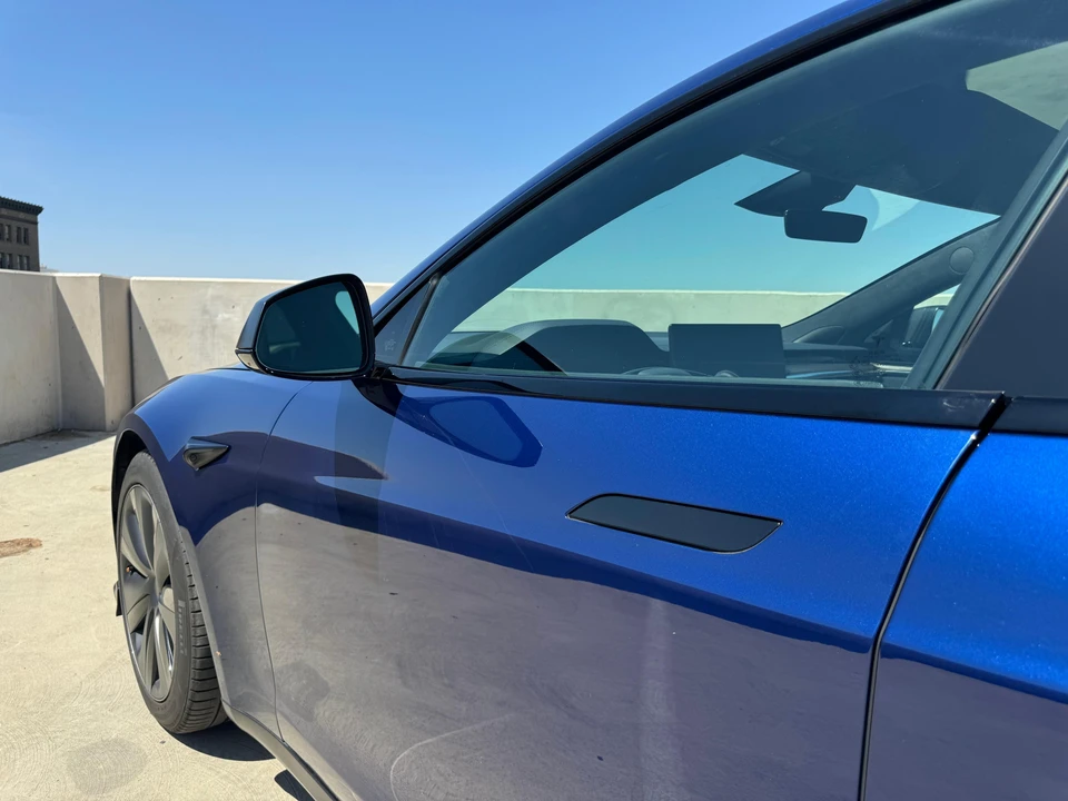 2021 Tesla Model S Plaid - Image 29 of 31
