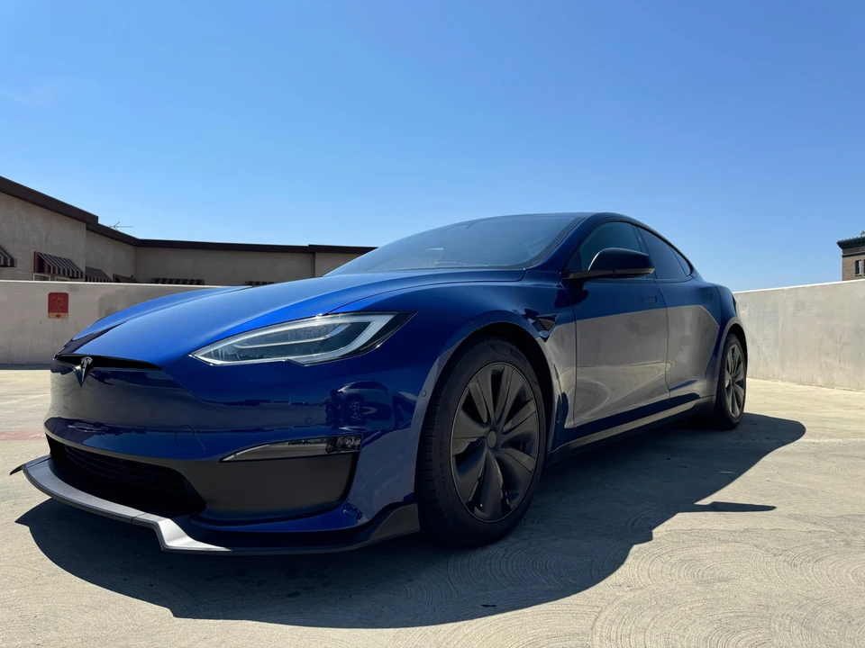 2021 Tesla Model S Plaid - Image 10 of 31