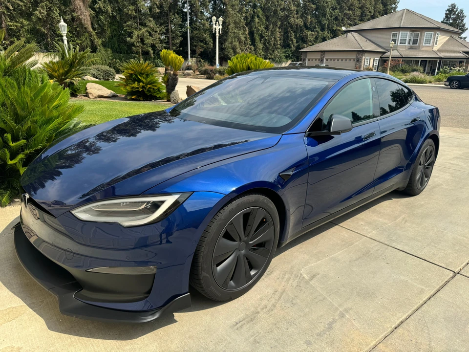 2021 Tesla Model S Plaid - Image 11 of 31