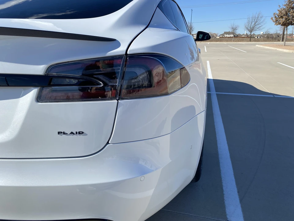 2021 Tesla Model S Plaid - Image 27 of 31