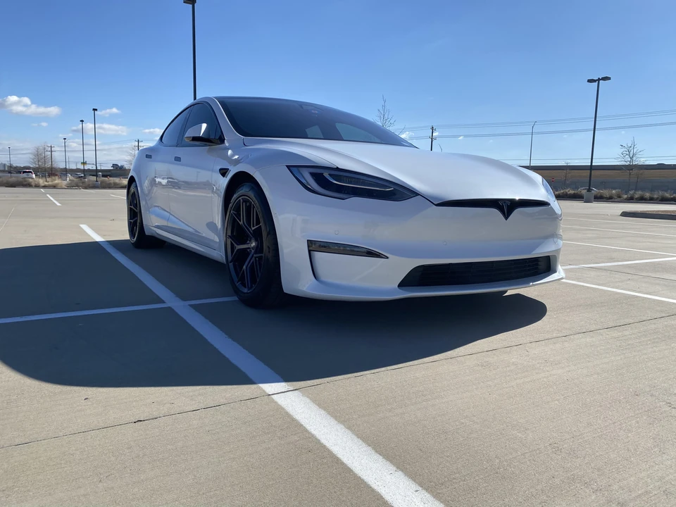 2021 Tesla Model S Plaid - Image 15 of 31