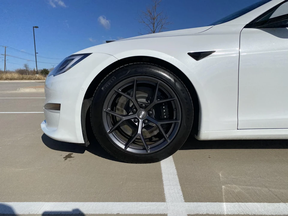 2021 Tesla Model S Plaid - Image 17 of 31
