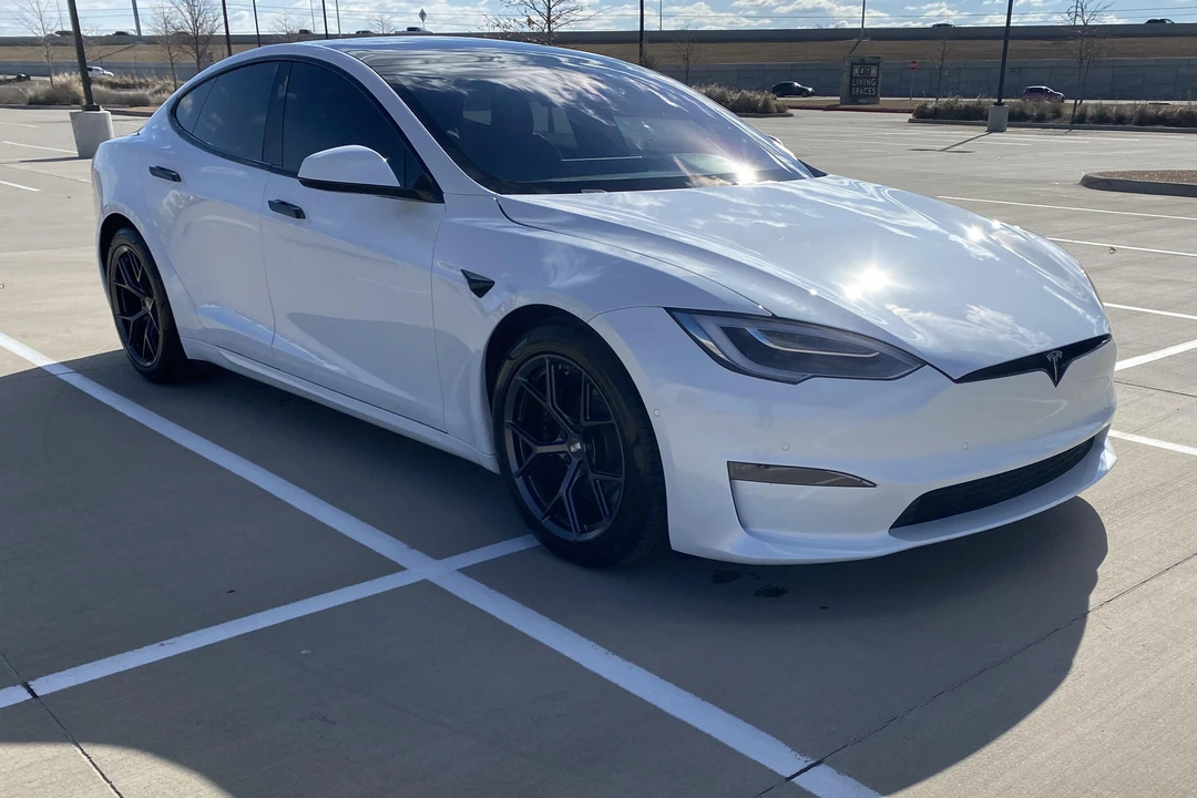 2021 Tesla Model S Plaid - Image 14 of 31