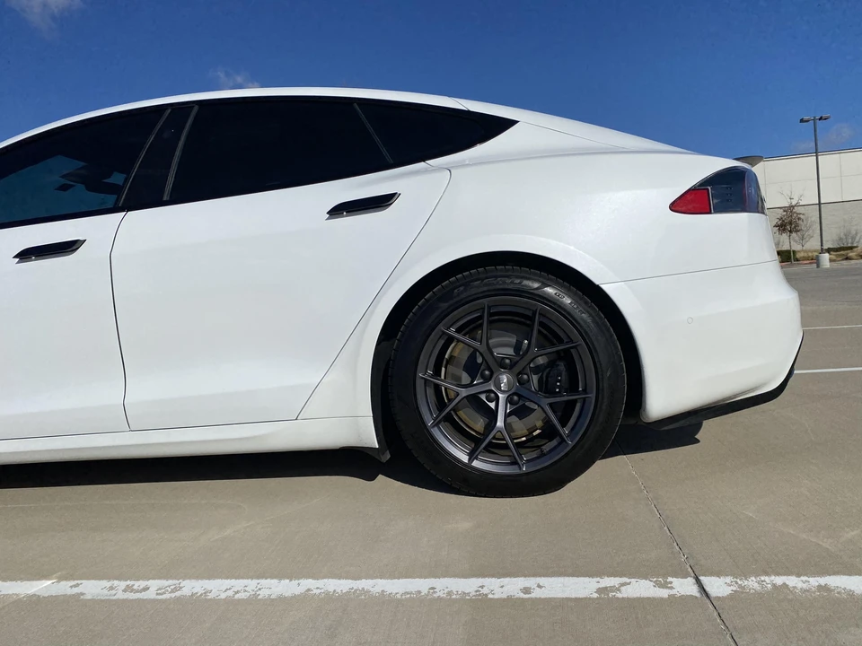 2021 Tesla Model S Plaid - Image 19 of 31
