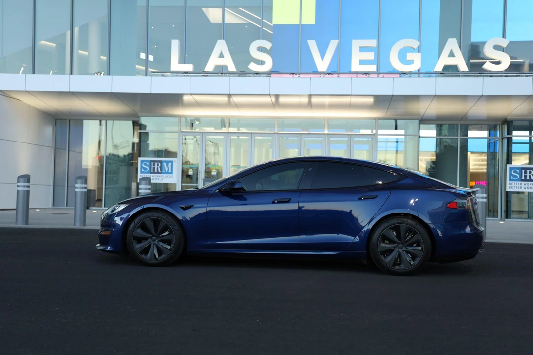 2021 Tesla Model S Plaid - Image 8 of 21