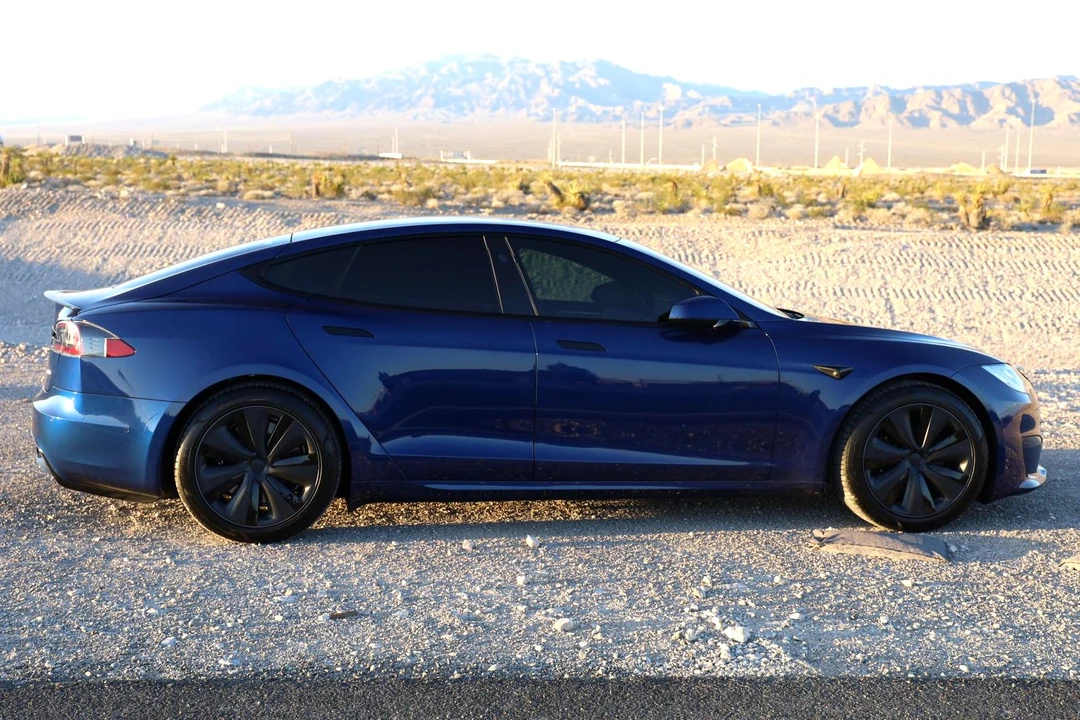 2021 Tesla Model S Plaid - Image 3 of 21