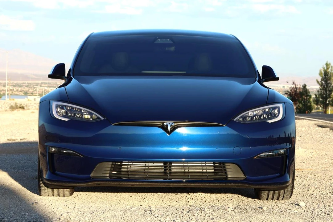2021 Tesla Model S Plaid - Image 2 of 21