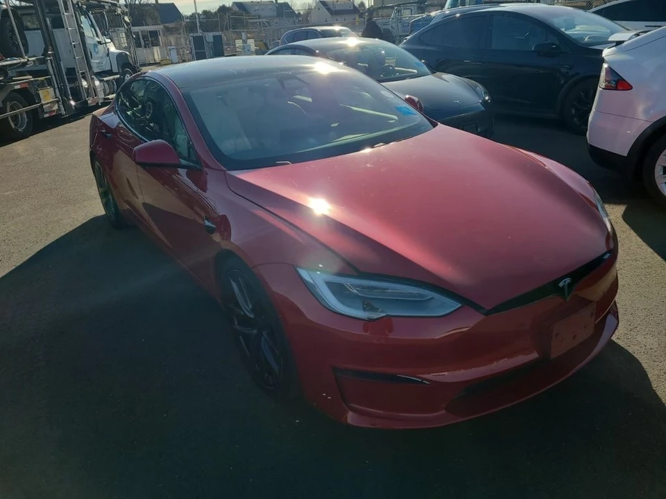 2021 Tesla Model S Plaid - Image 2 of 7