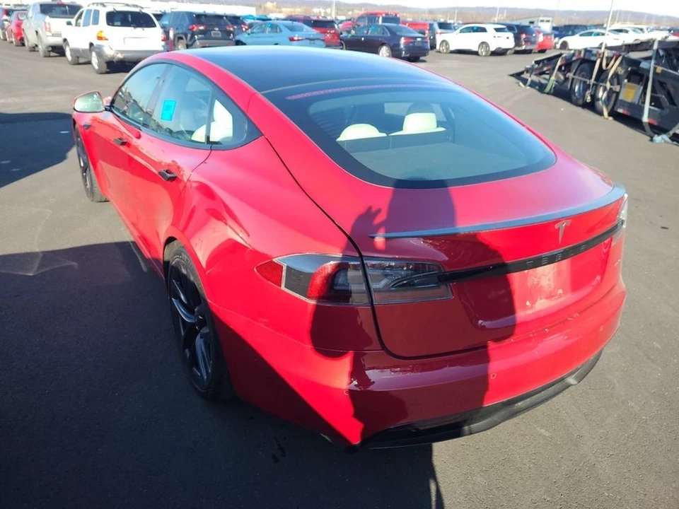 2021 Tesla Model S Plaid - Image 4 of 7