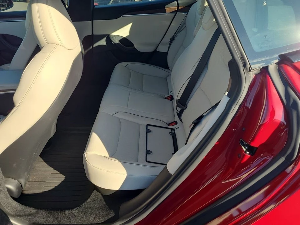 2021 Tesla Model S Plaid - Image 7 of 7