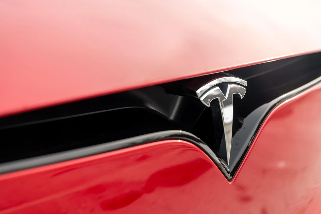 2021 Tesla Model S Plaid - Image 15 of 31