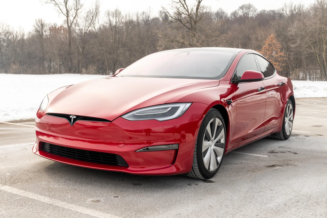 2021 Tesla Model S Plaid - Image 7 of 31