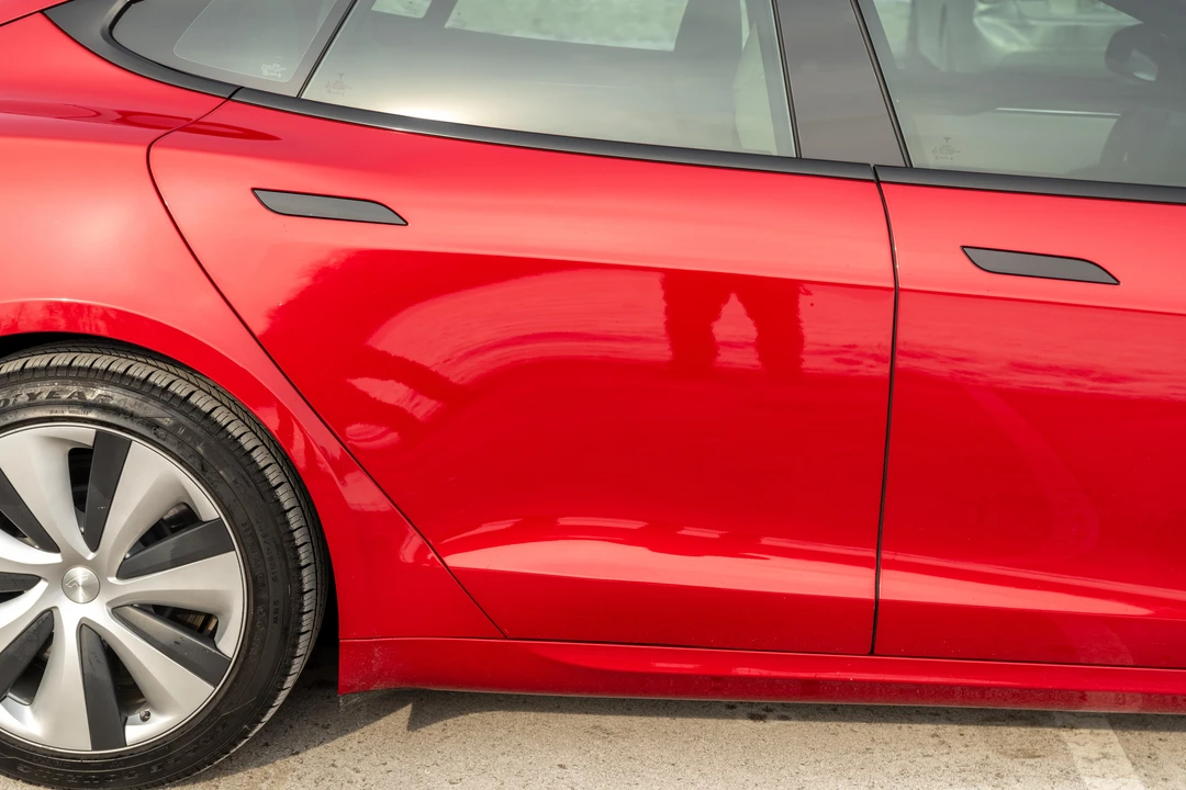 2021 Tesla Model S Plaid - Image 28 of 31