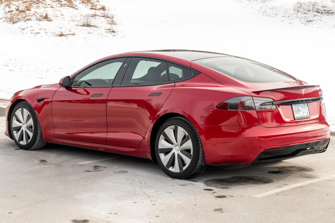 2021 Tesla Model S Plaid - Image 4 of 31