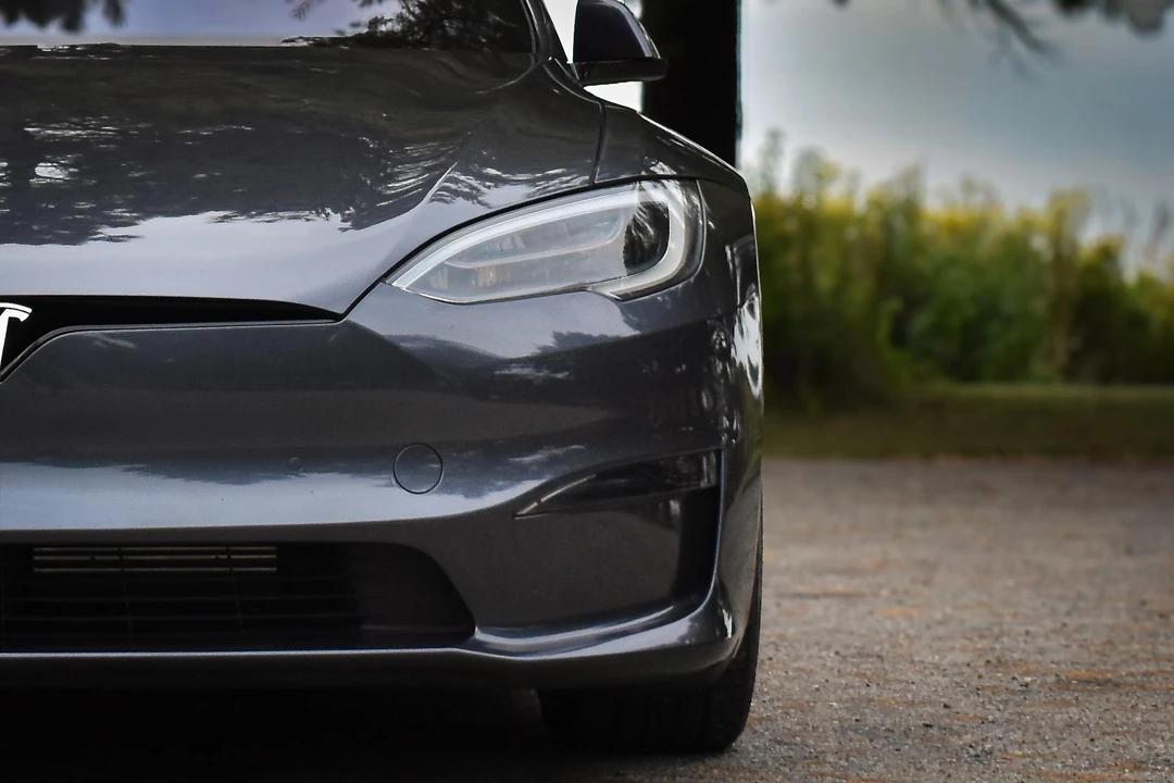 2021 Tesla Model S Plaid - Image 26 of 31