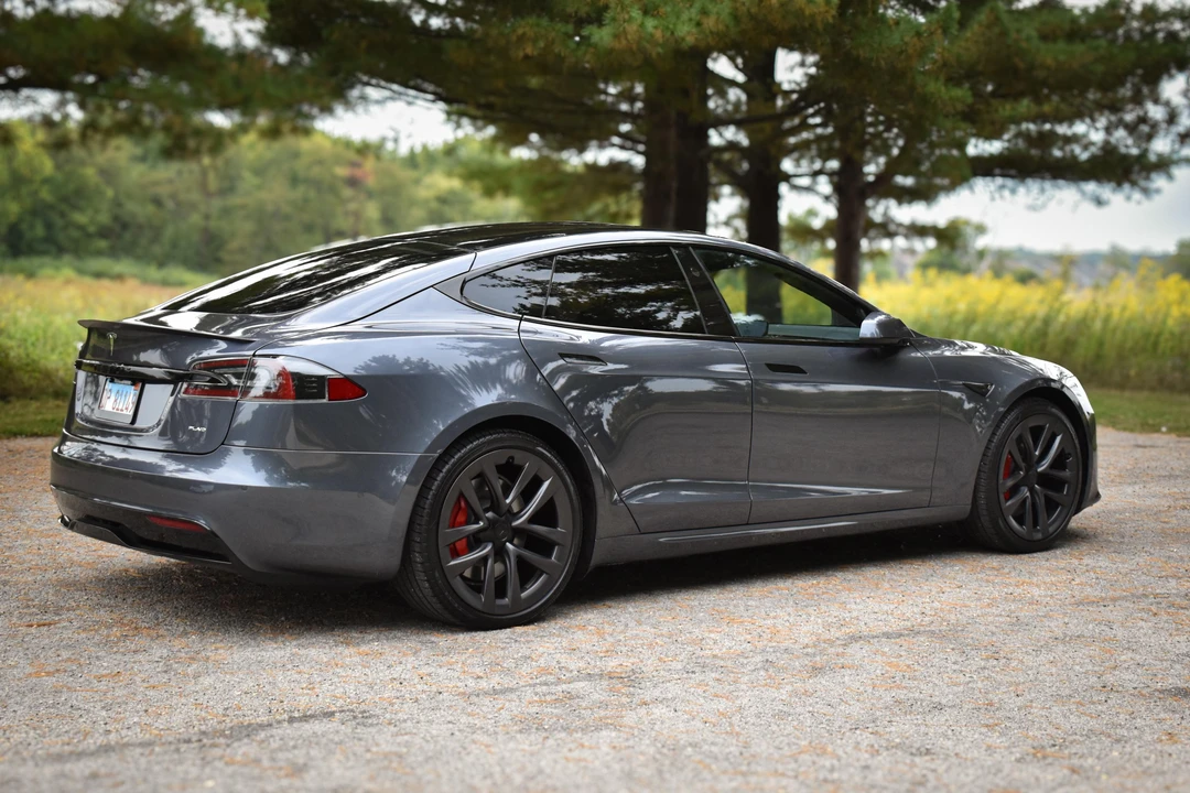 2021 Tesla Model S Plaid - Image 22 of 31