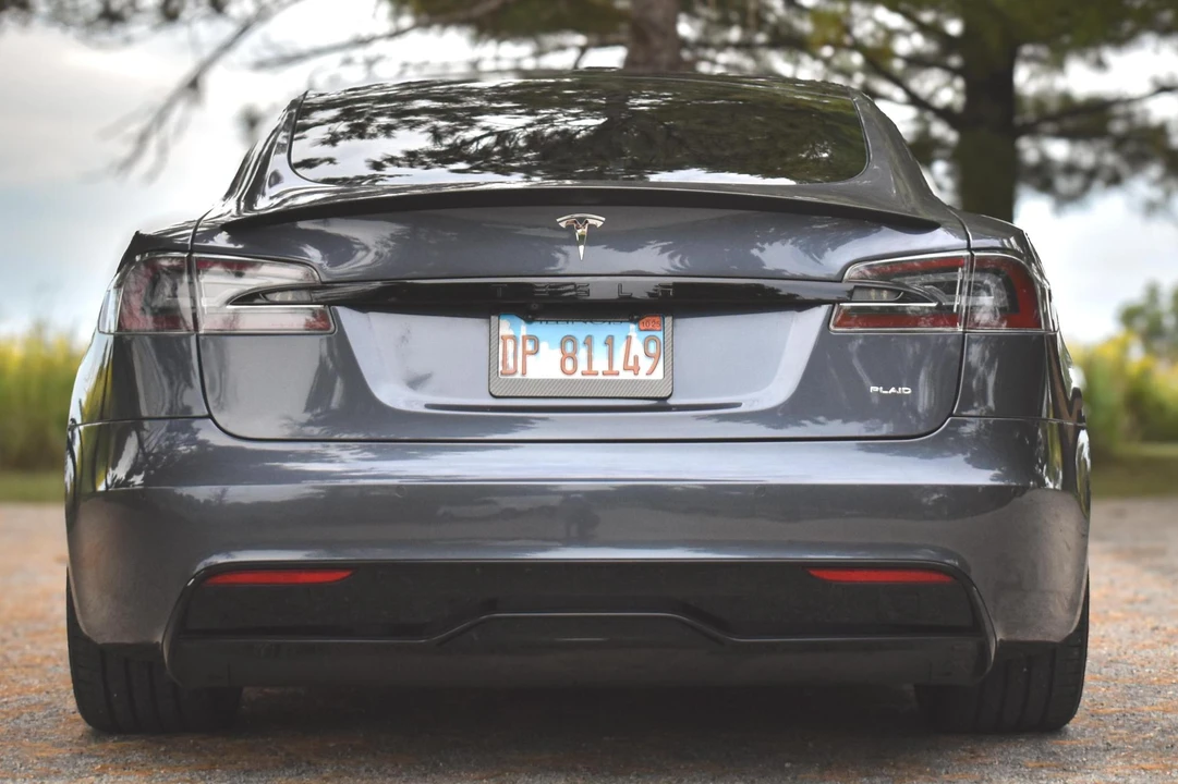 2021 Tesla Model S Plaid - Image 5 of 31