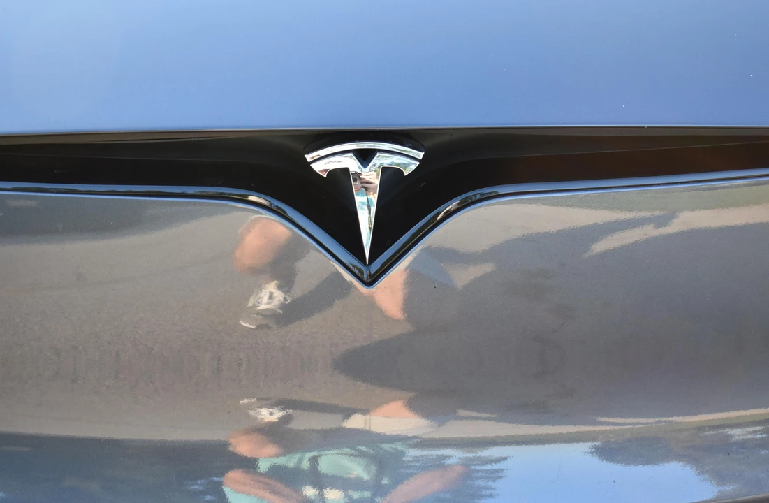 2021 Tesla Model S Plaid - Image 25 of 31