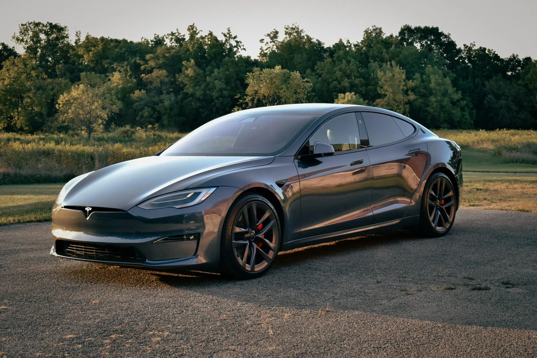 2021 Tesla Model S Plaid - Image 17 of 31