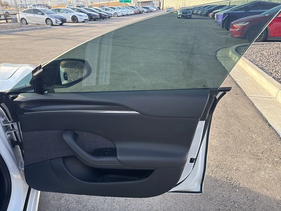 2021 Tesla Model S Plaid - Image 21 of 21