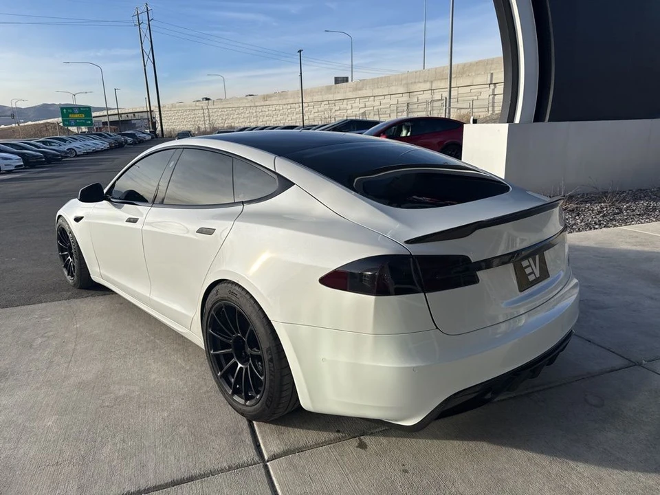 2021 Tesla Model S Plaid - Image 5 of 21