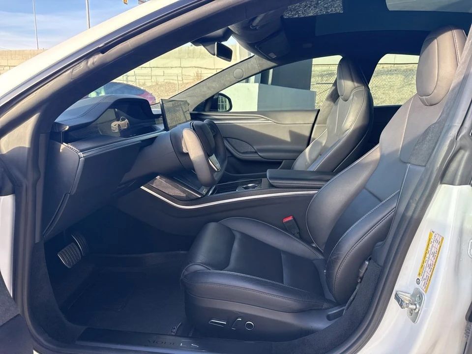 2021 Tesla Model S Plaid - Image 12 of 21