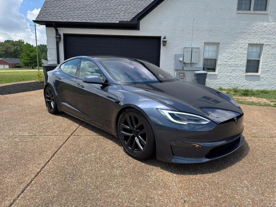 2021 Tesla Model S Plaid - Image 14 of 31
