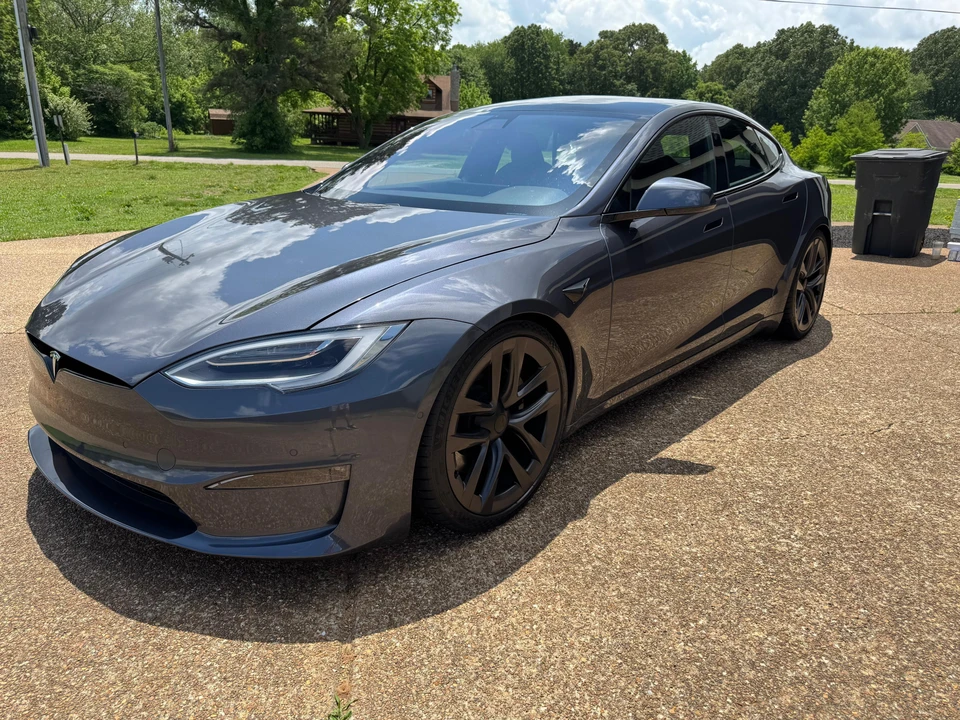 2021 Tesla Model S Plaid - Image 7 of 31