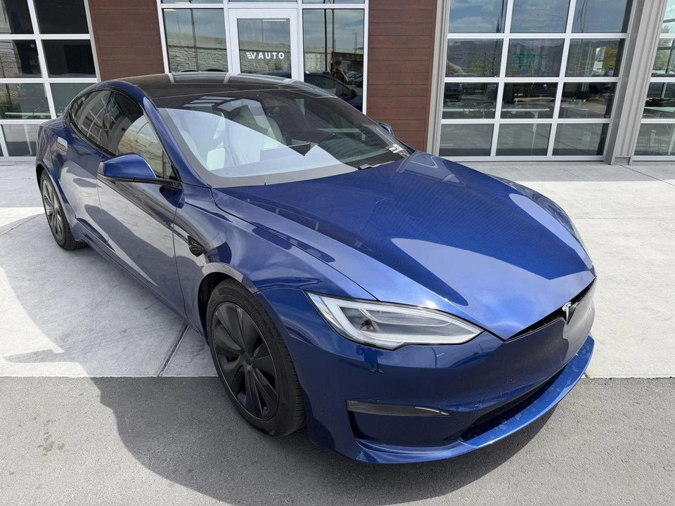 2021 Tesla Model S Plaid - Image 2 of 21