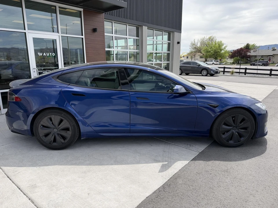 2021 Tesla Model S Plaid - Image 9 of 21
