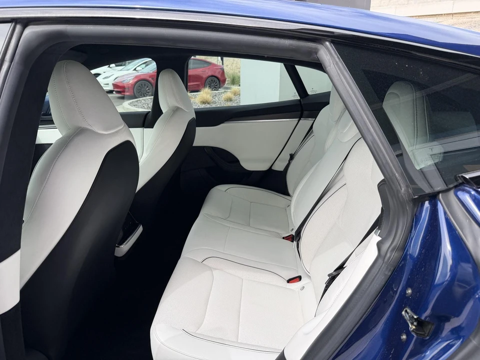 2021 Tesla Model S Plaid - Image 15 of 21