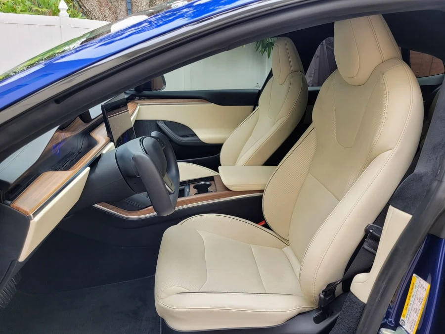 2021 Tesla Model S Plaid - Image 18 of 30