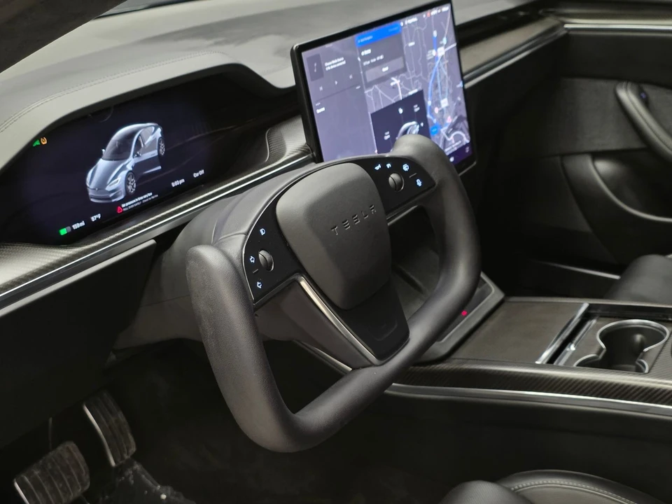 2021 Tesla Model S Plaid - Image 18 of 21