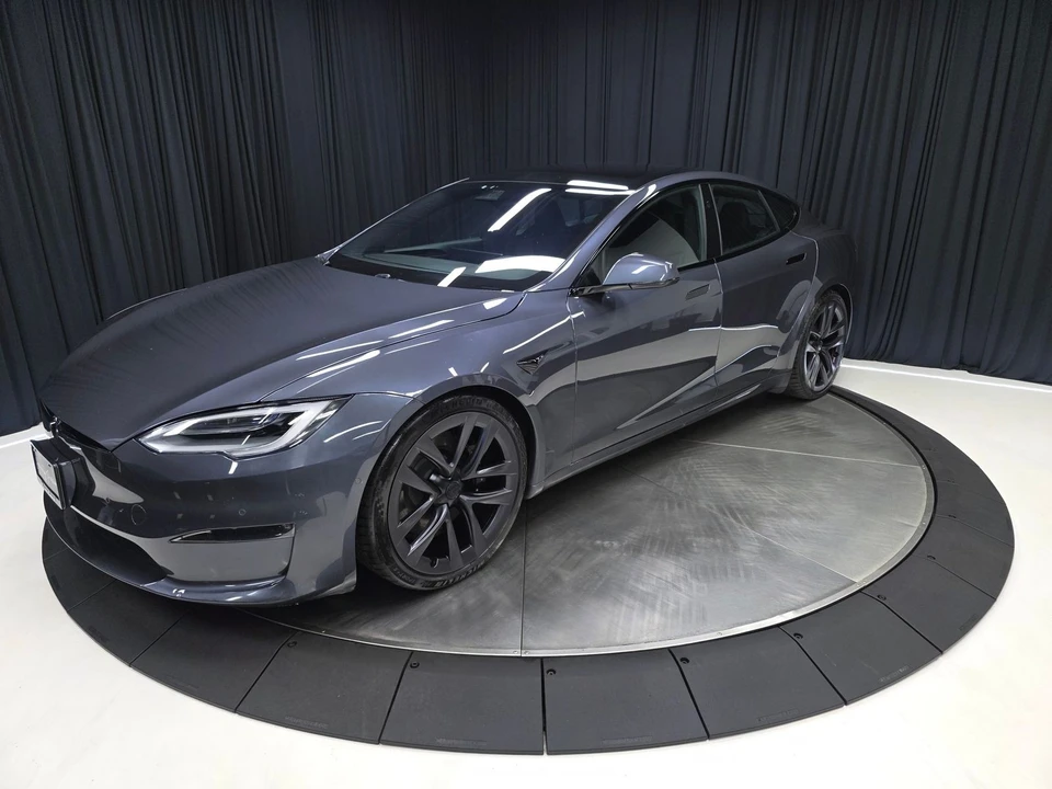 2021 Tesla Model S Plaid - Image 8 of 21