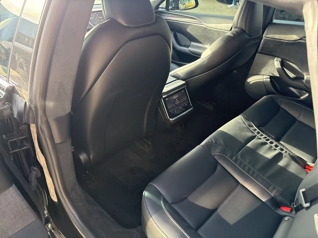 2021 Tesla Model S Plaid - Image 17 of 21