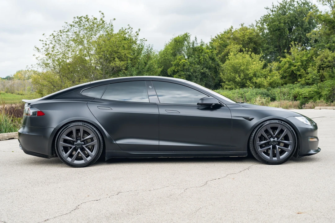 2021 Tesla Model S Plaid - Image 3 of 31