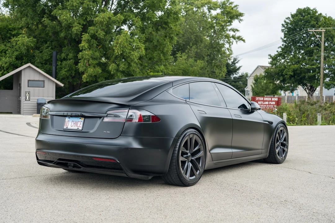 2021 Tesla Model S Plaid - Image 10 of 31