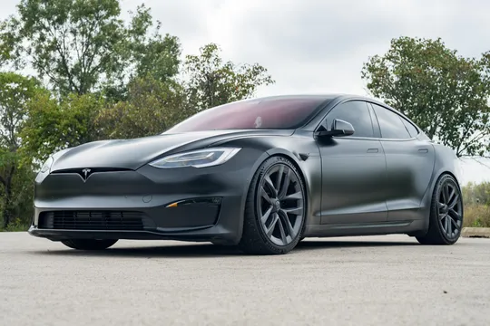 2021 Tesla Model S Plaid
