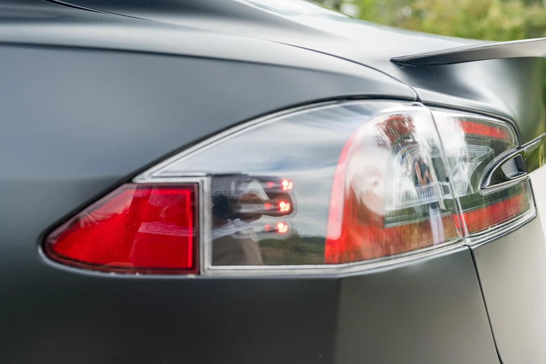2021 Tesla Model S Plaid - Image 19 of 31