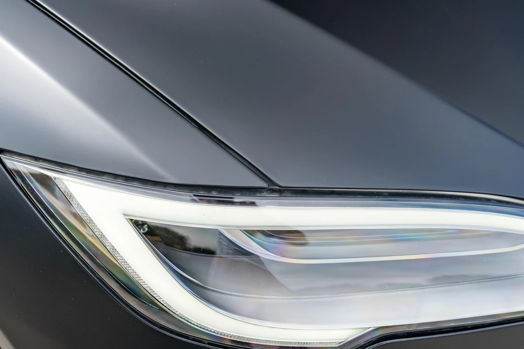 2021 Tesla Model S Plaid - Image 31 of 31